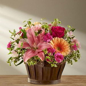 Morristown Florist | Lily Basket