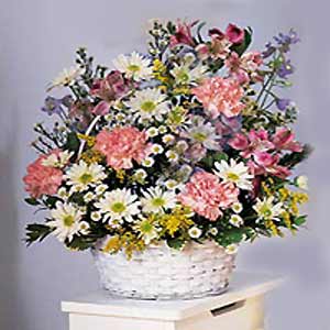 Morristown Florist | Pastel Basket