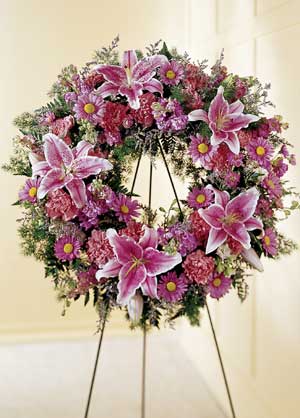Dangler Lewis Carey Funeral Home  | Lily Wreath