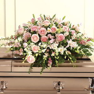 Morristown Florist | Elegant Casket Cover